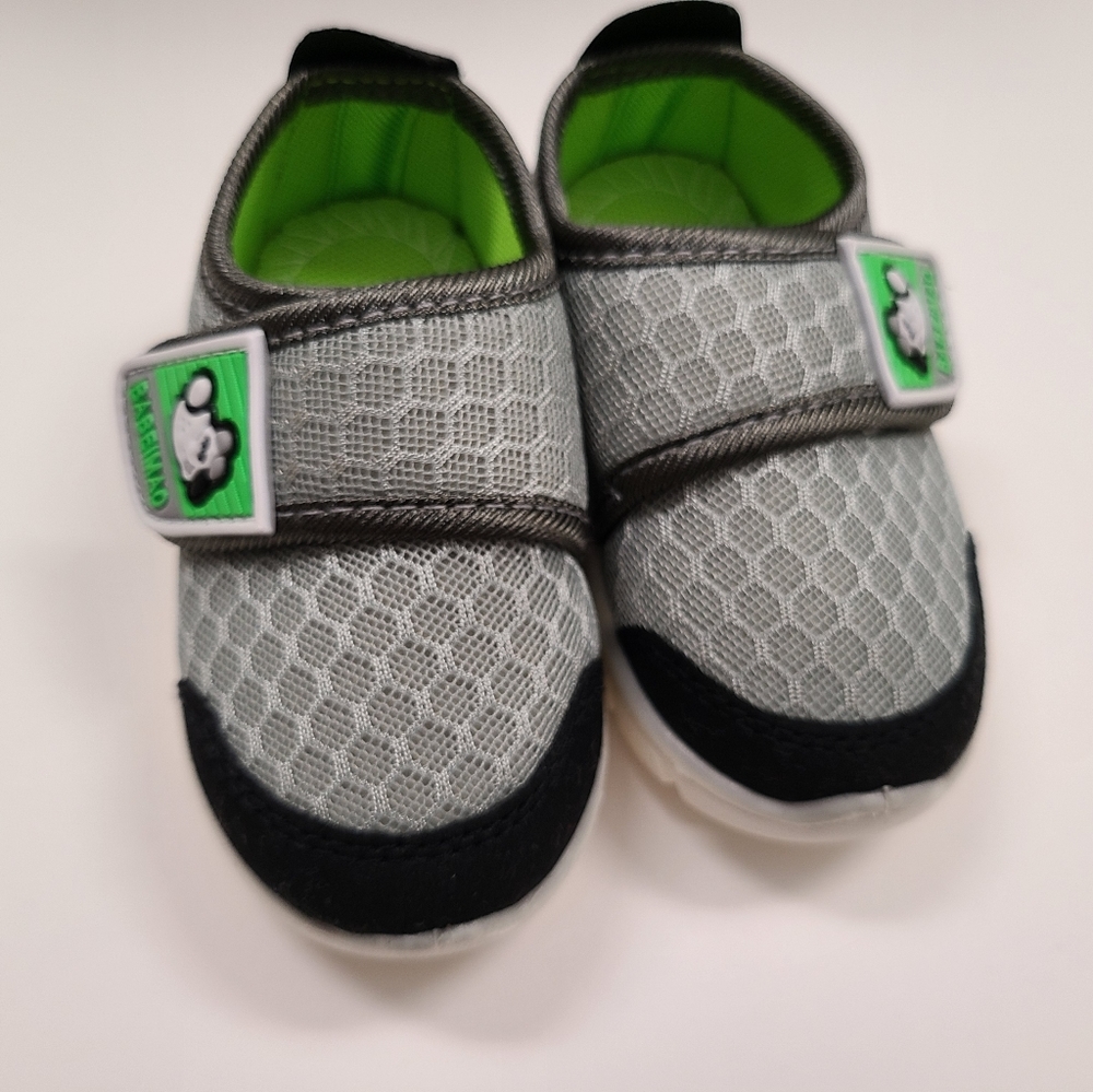Toodler shoes